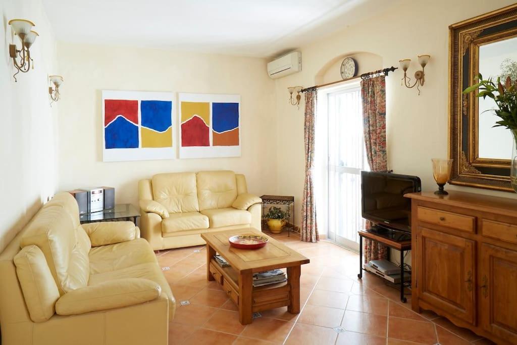 Old Town With Rooftop Terrace Rdr410 Appartement